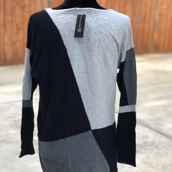 Sweater - Picture 3 of 6